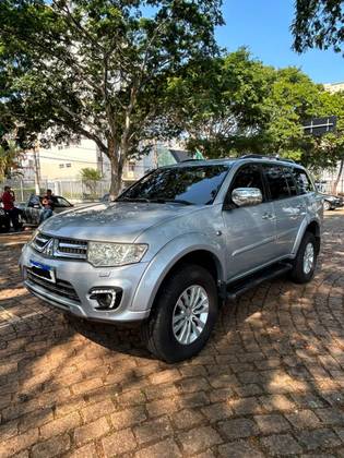 MITSUBISHI PAJERO DAKAR 3.2 HPE 4X4 7 LUGARES 16V TURBO INTERCOOLER DIESEL 4P AUTOMÁTICO